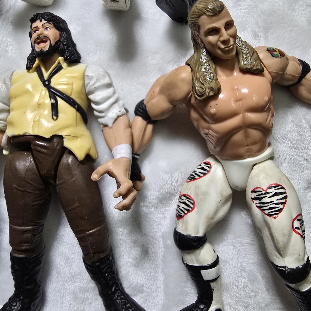 Action Figure Set - Multicolor - Picture 5 of 9